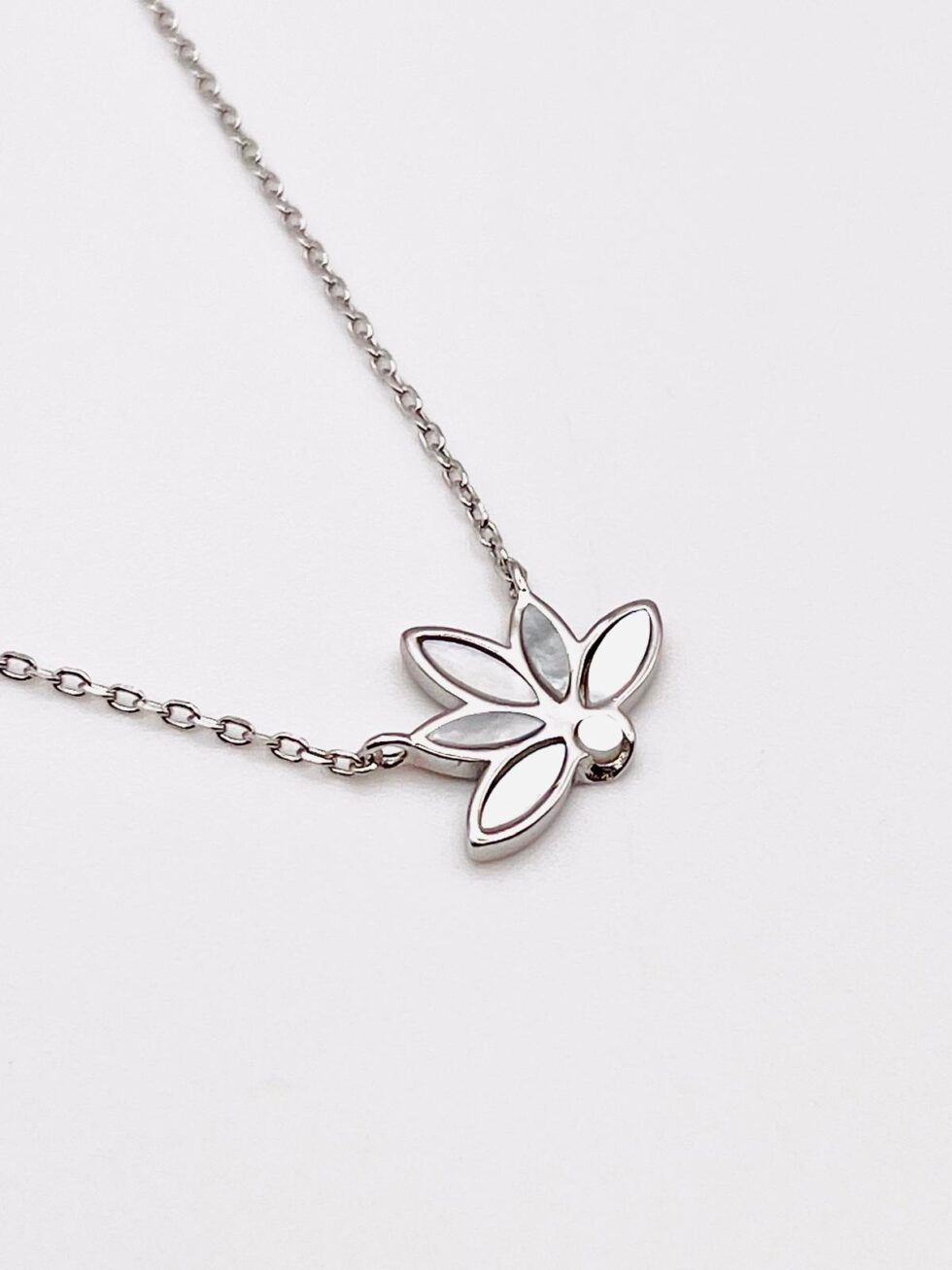 Collar Flor Plata