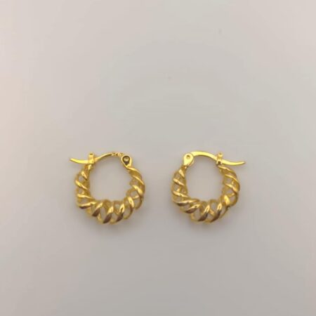 pendiente espiral baño oro